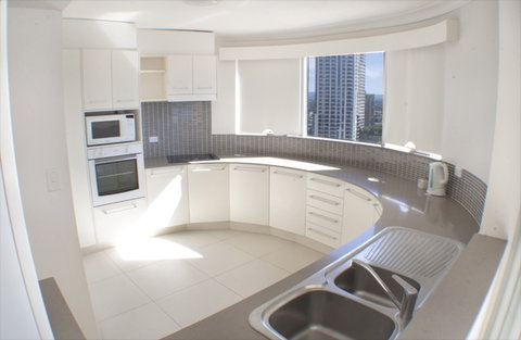 Zenith Apartments - Accommodation Perth 7
