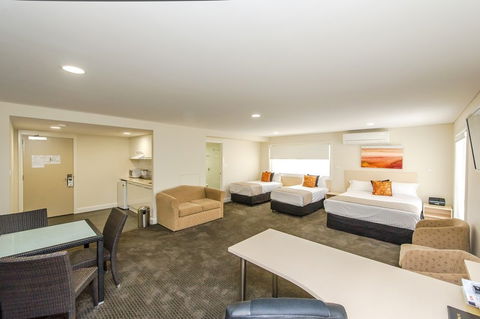 Belconnen Way Motel And Serviced Apartments - Accommodation Perth 9