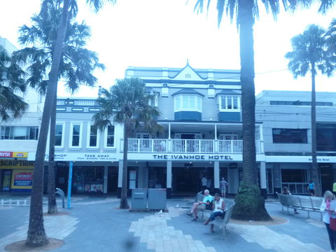 Ivanhoe Hotel - Accommodation Perth 0