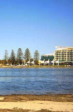 The Entrance Waldorf Apartment Hotel - Accommodation Perth 0