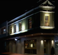 Crocodile Farm Hotel - Perth Resorts