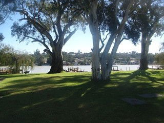 Eleven From The Left - Accommodation Perth 8