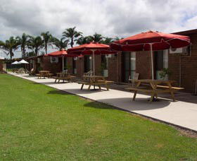 Fun N Sun Motel - Accommodation Perth 0
