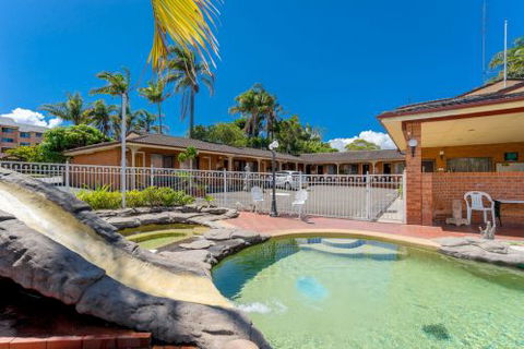 Sapphire Palms Motel - Accommodation Perth 8