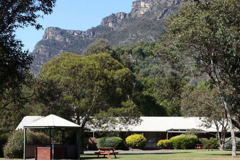 Pinnacle Holiday Lodge & Conference Centre - Accommodation Perth 0