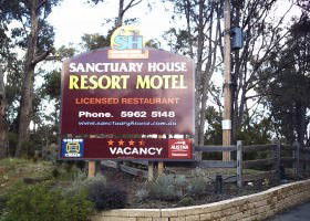 Sanctuary House Resort Motel - Healesville - Accommodation Perth 1