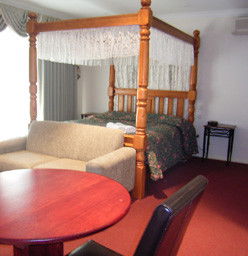 Sanctuary House Resort Motel - Healesville - Accommodation Perth 2
