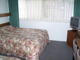 Midvalley  Motel - Accommodation Perth 0