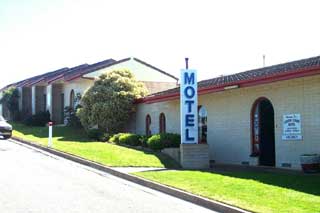 Oyster Court Motel - Accommodation Perth 2