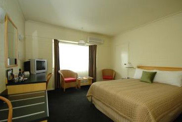 Best Western Grand Country Lodge - Accommodation Perth 1