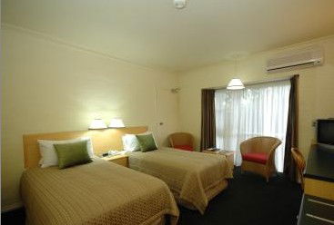 Best Western Grand Country Lodge - Accommodation Perth 4