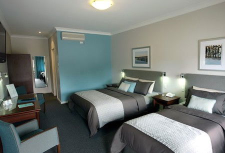 Pastoral Hotel Motel - Accommodation Perth 0