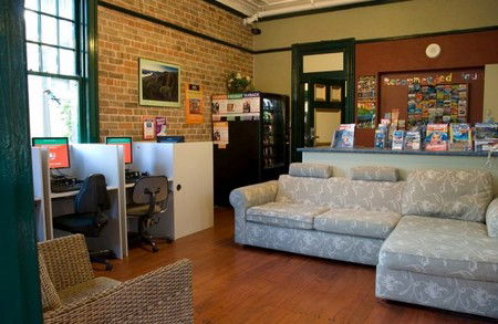 Glebe Village Backpackers - Perth Resorts 1