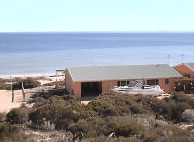 Ceduna Shelly Beach Caravan Park Cabins - Accommodation Perth 2