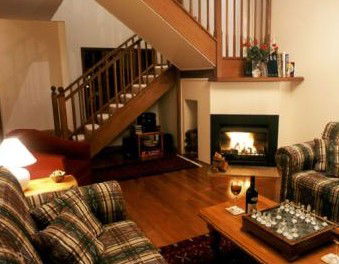Valley Of The Waters - Accommodation Perth 4
