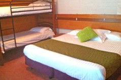 Barrakee Ski Lodge - Accommodation Perth 0