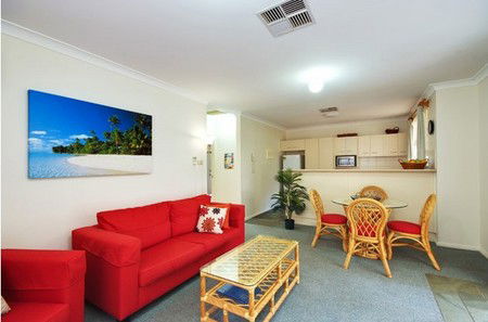 Beaches Serviced Apartments - Accommodation Perth 0