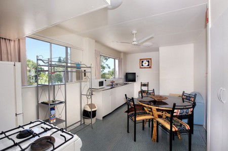 Ambassador Motor Inn Brisbane - Perth Resorts 2