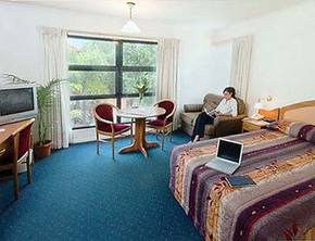 Pegasus Motor Inn - Accommodation Perth 4