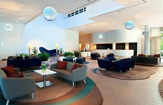 Hilton Cairns - Accommodation Perth 3
