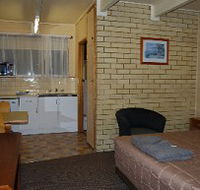 Coastal Comfort Motel