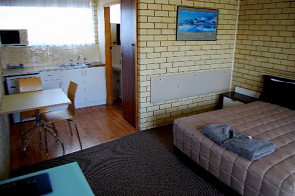 Coastal Comfort Motel - Perth Resorts 3