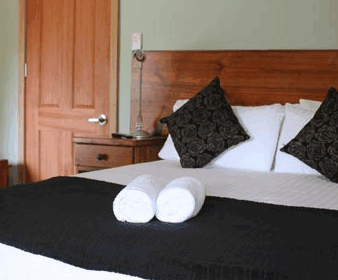 Tullah TAS Accommodation Perth