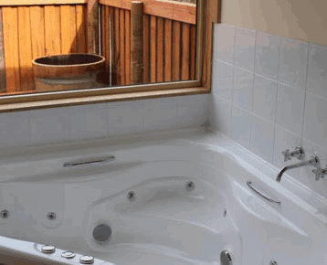 Tullah Lakeside Chalets - Accommodation Perth 2