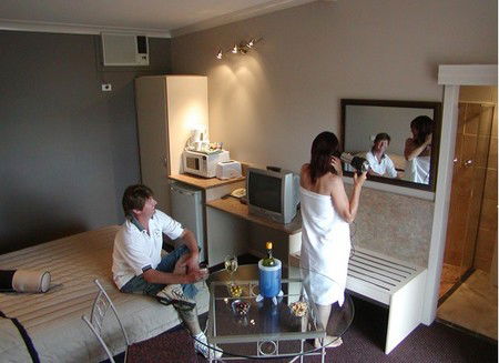 Best Western Silver Haven Motor Inn - Accommodation Perth 1