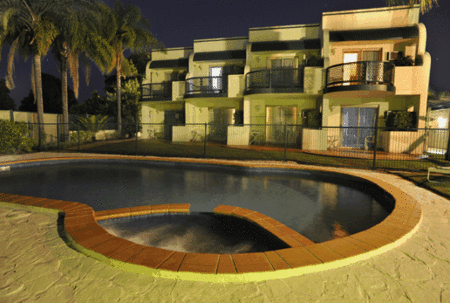 McNevins Maryborough Motel - Accommodation Perth 0