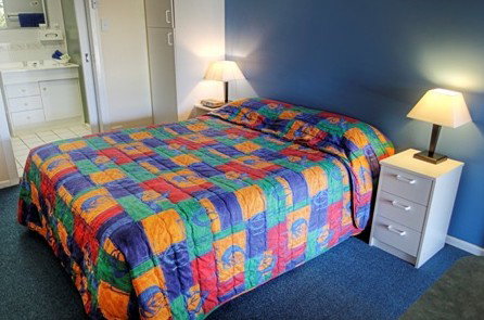 High Street Motor Inn - Accommodation Perth 0