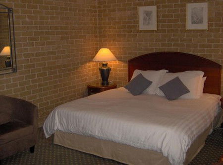 Koreela Park Motor Inn - Accommodation Perth 2