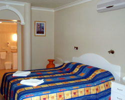 Villa Capri Rockhampton - Perth Resorts 2