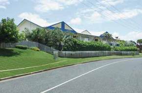 Seabreeze Resort Hotel - Accommodation Perth 1