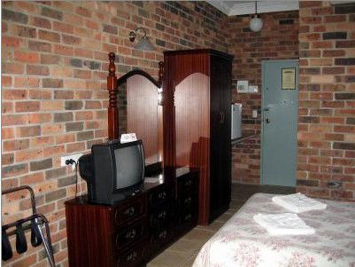 Ettalong Beach Tourist Resort - Accommodation Perth 0