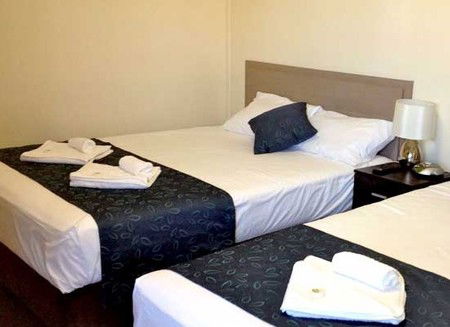 Lees Hotel Motel - Accommodation Perth 1