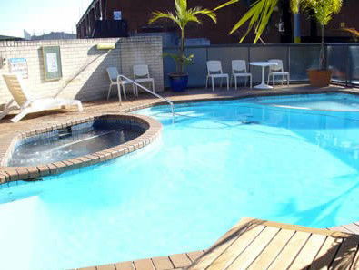 El Toro Motor Inn - Accommodation Perth 2