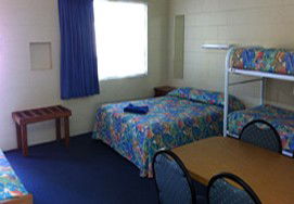Mango Tree Motel - Accommodation Perth 3