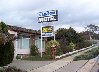Rainbow Motel - Accommodation Perth 2