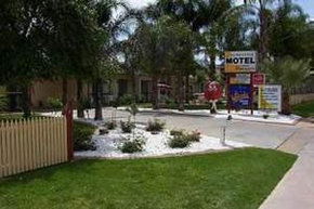 Sunraysia Motel And Holiday Apartments - Accommodation Perth 1