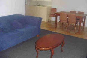 Sunraysia Motel And Holiday Apartments - Accommodation Perth 3