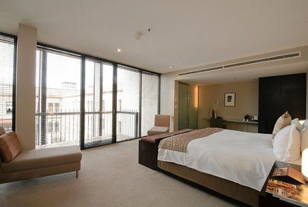 The Mansion Hotel - Accommodation Perth 4