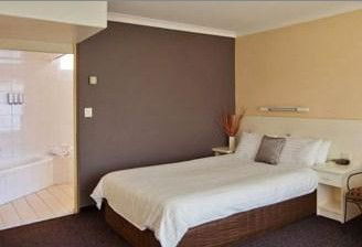 Country Comfort Tamworth Towers - Accommodation Perth 3