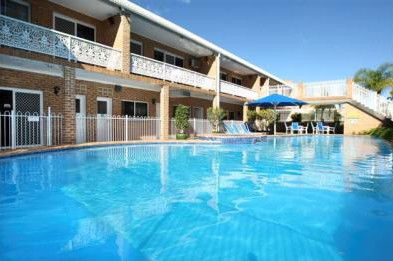 The Hermitage - Accommodation Perth 0