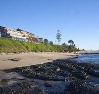 Oceanfront Motel - Accommodation Perth
