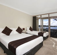 Waters Edge Country Comfort - Accommodation Perth