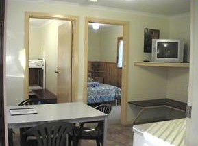 Ceduna Shelly Beach Caravan Park Cabins - Accommodation Perth 3