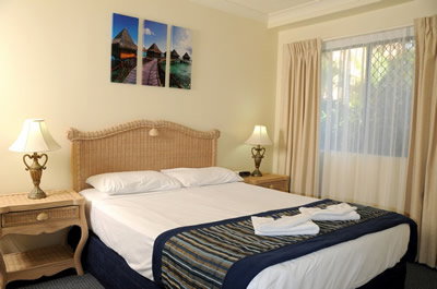 Bella Mare Beachside Apartments - Accommodation Perth 3