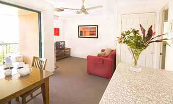 Karana Palms Resort - Accommodation Perth 4