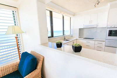 Seacrest Beachfront Holiday Apartments - Accommodation Perth 10